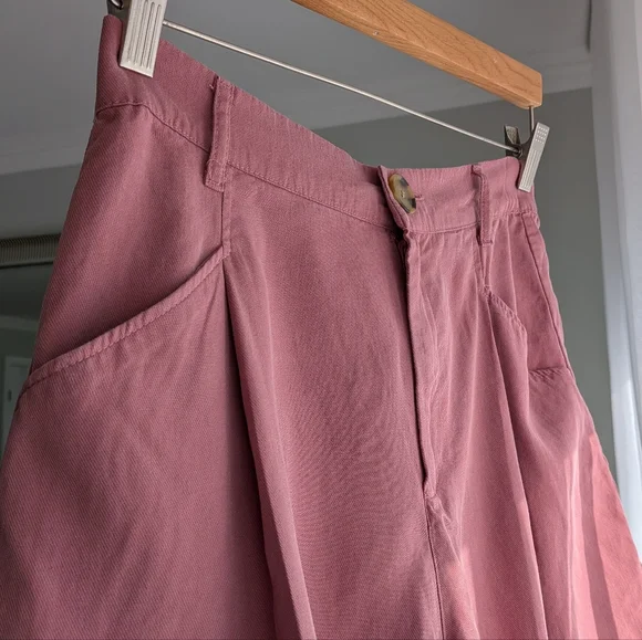 Zara high waisted pleated shorts mauve red medium - Picture 7 of 11